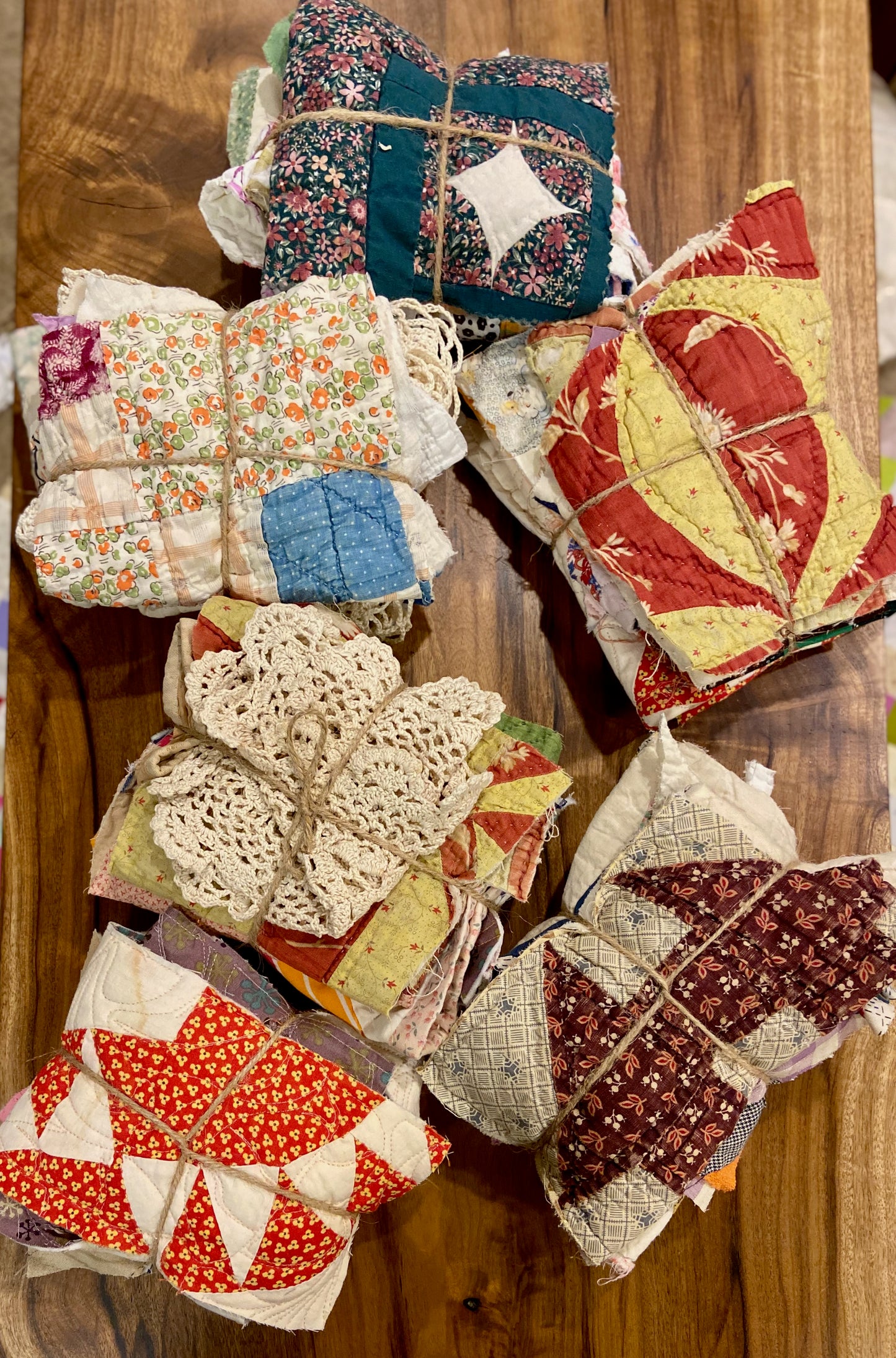 Vintage Cutter Quilt Scrap Bundle